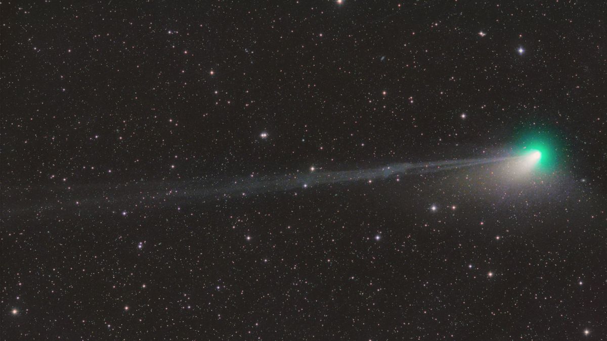 Austrian astrophotographer Michael Jäger captured this image of Comet C/2022 E3 (ZTF) showing a disconnection in its tail.