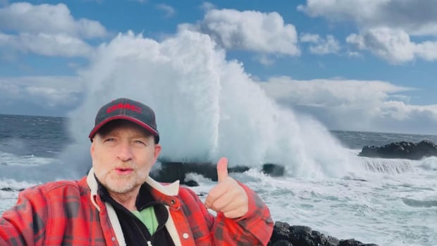This Newfoundland man used his love of photography to cope with cancer treatment