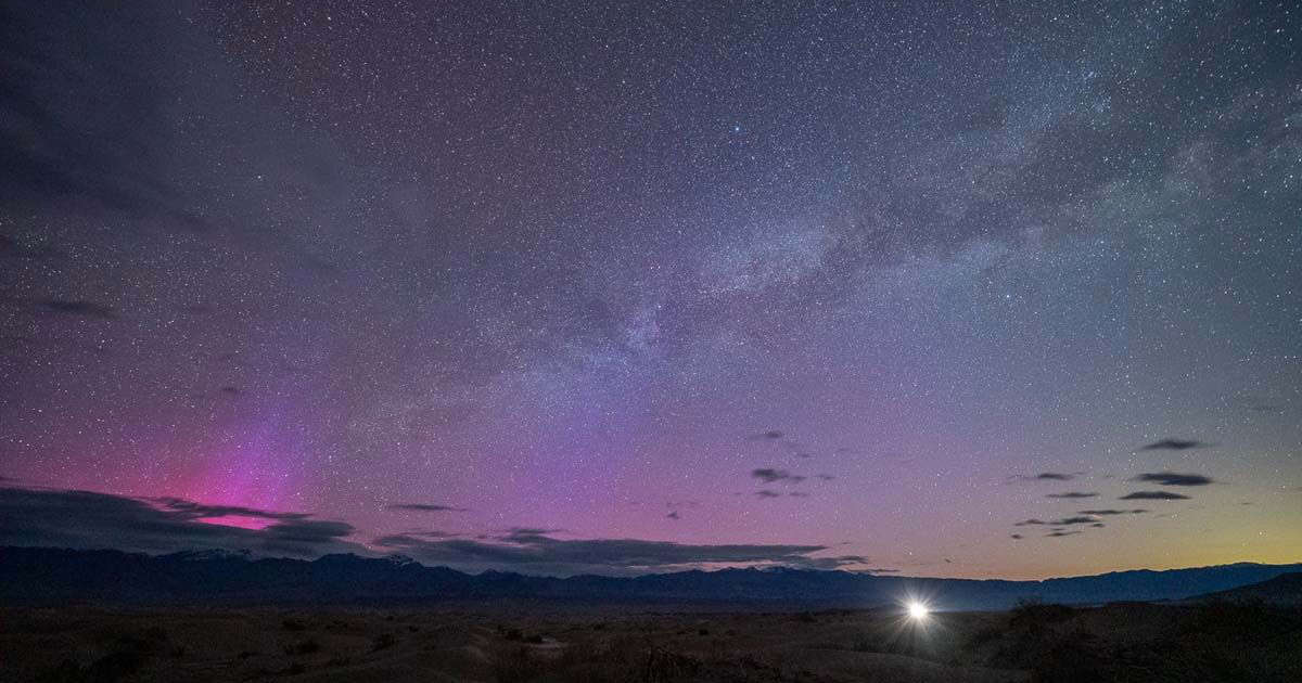 Gorgeous auroral glow surprises astrophotographer in California's Death Valley