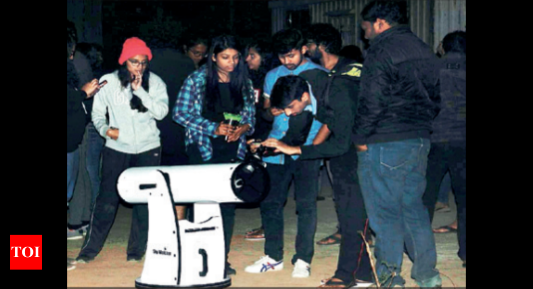 Astrophotography is star attraction out in the dark in Pune | Pune News