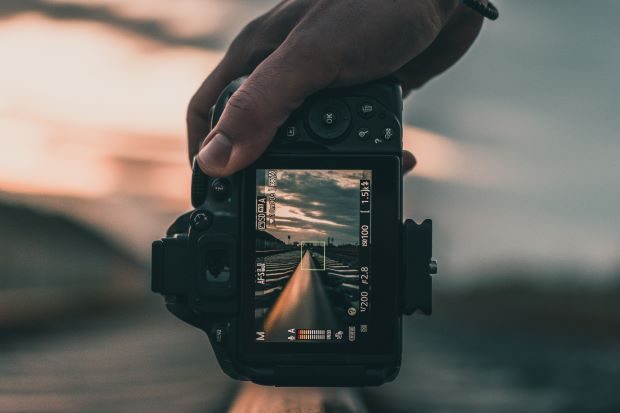 Best photography courses, classes and experience days to try in 2023