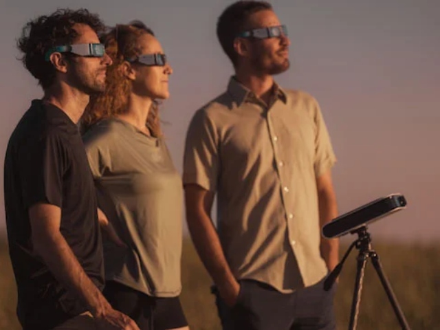 This Stellar Attachable Telescope Allows Anyone With A Smartphone To Partake In Astrophotography – 2oceansvibe News