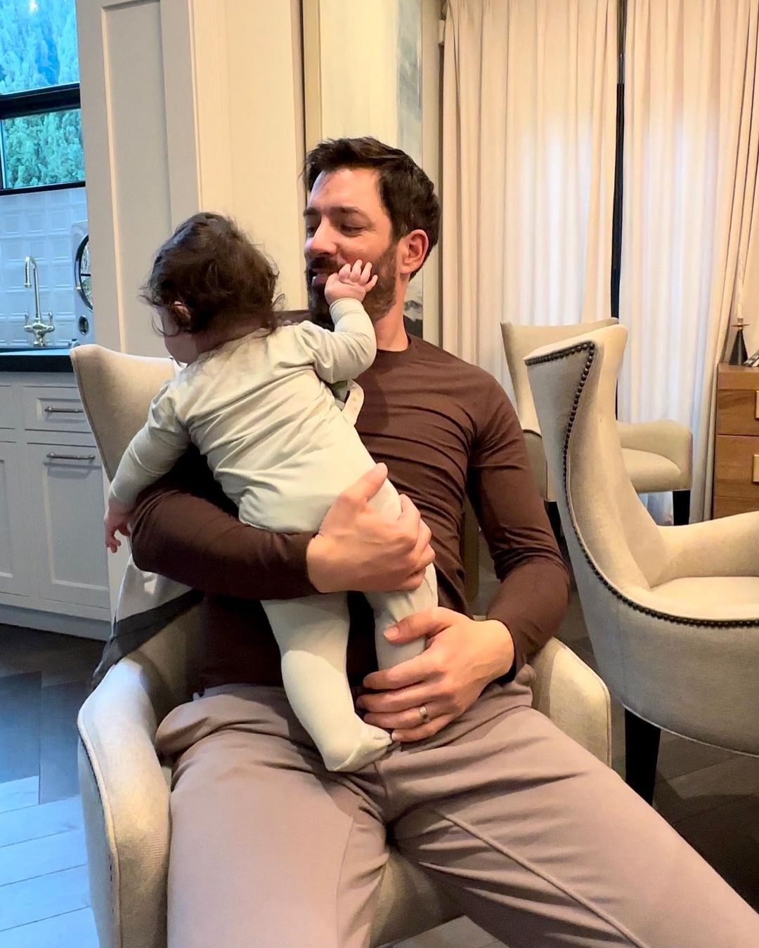 ‘Property Brothers’ Star Drew Scott Shares Glimpse of Son Parker’s Adorable Nursery in New Photo