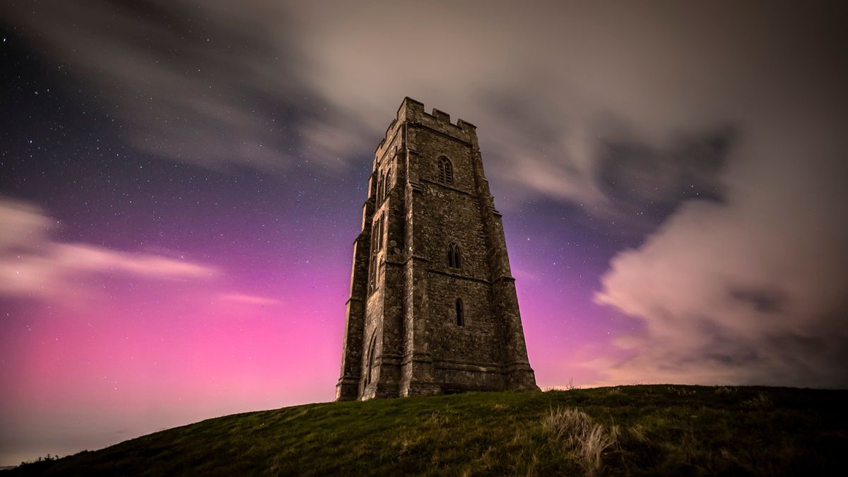 ‘I took this amazing picture of the Northern Lights – in the south of England!’